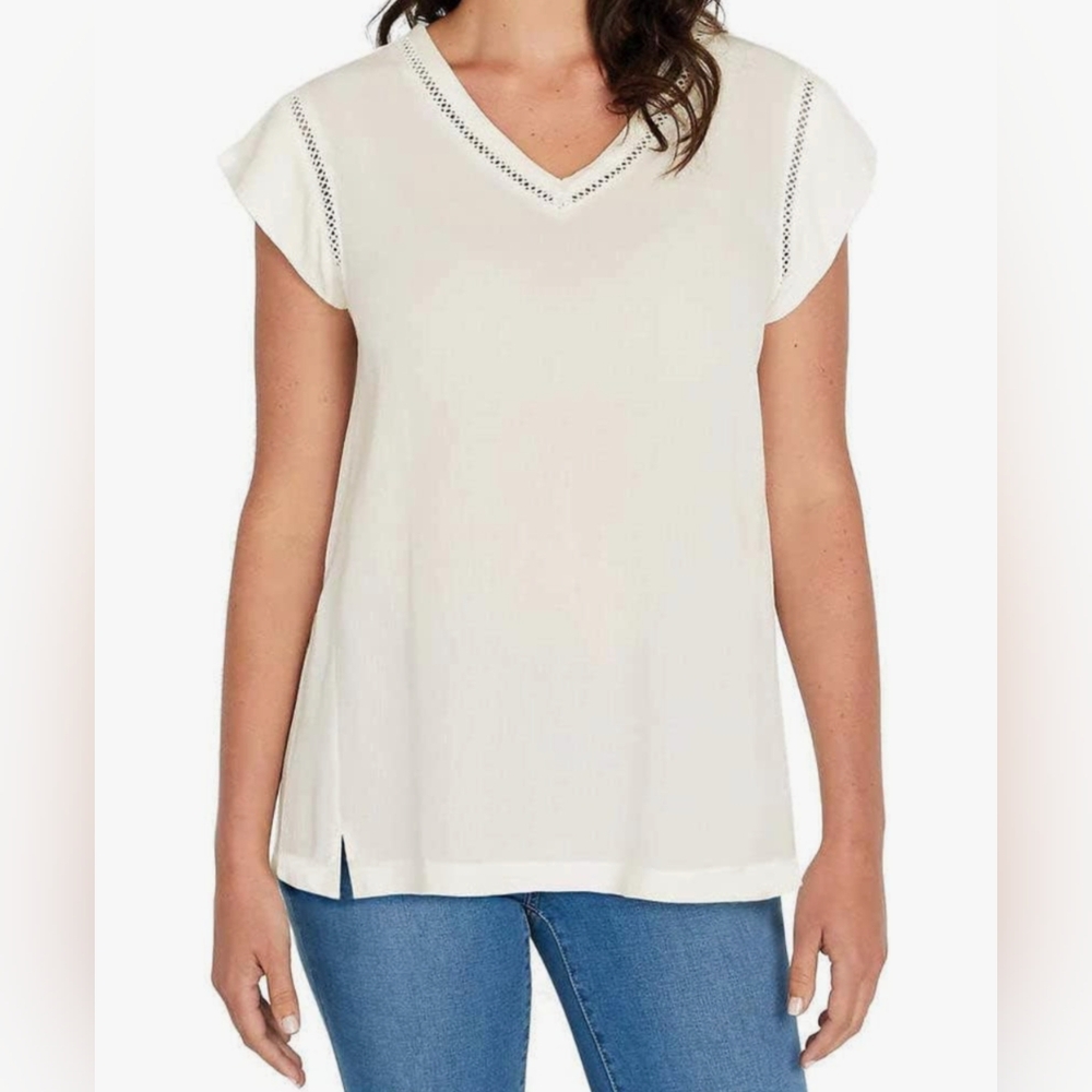 Buffalo David Bitton White V Neck Tee | NWT | Size M